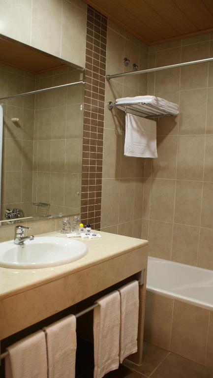 Hotel O Novo Principe Almeirim Oda fotoğraf